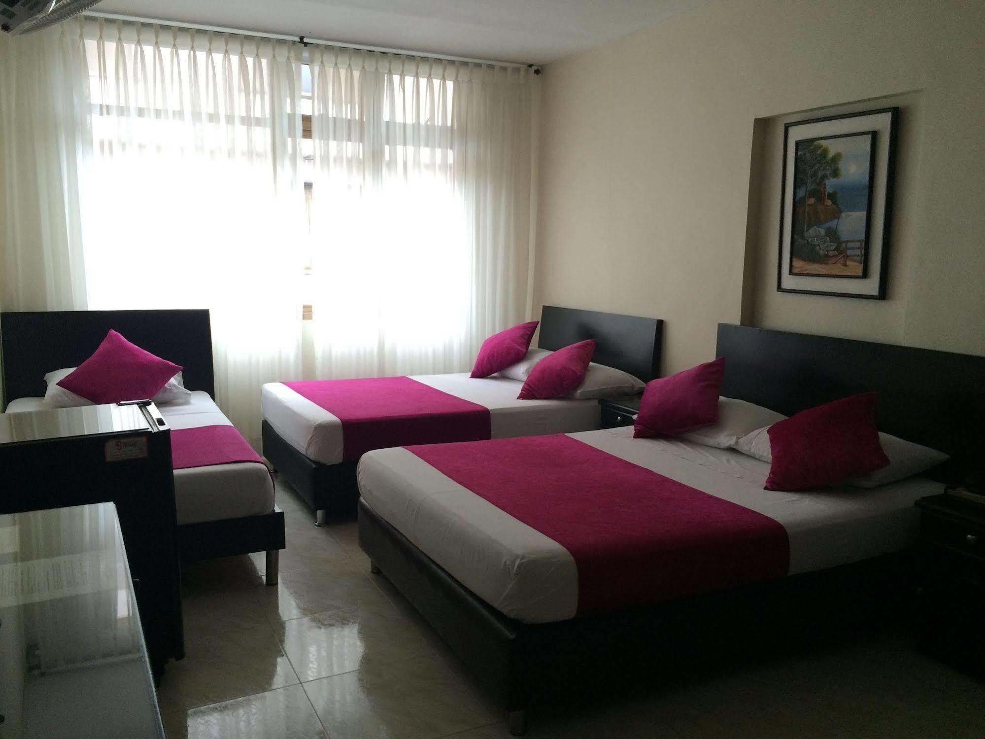 Hotel Imperio La 16 Pereira Exterior foto